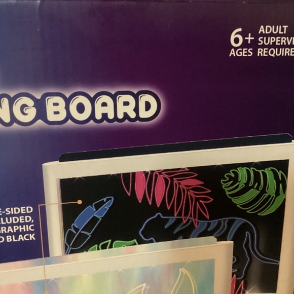 NEW Light Up LED Drawing Board FUN FOR EVERYONE! 💡 - Picture 4 of 8